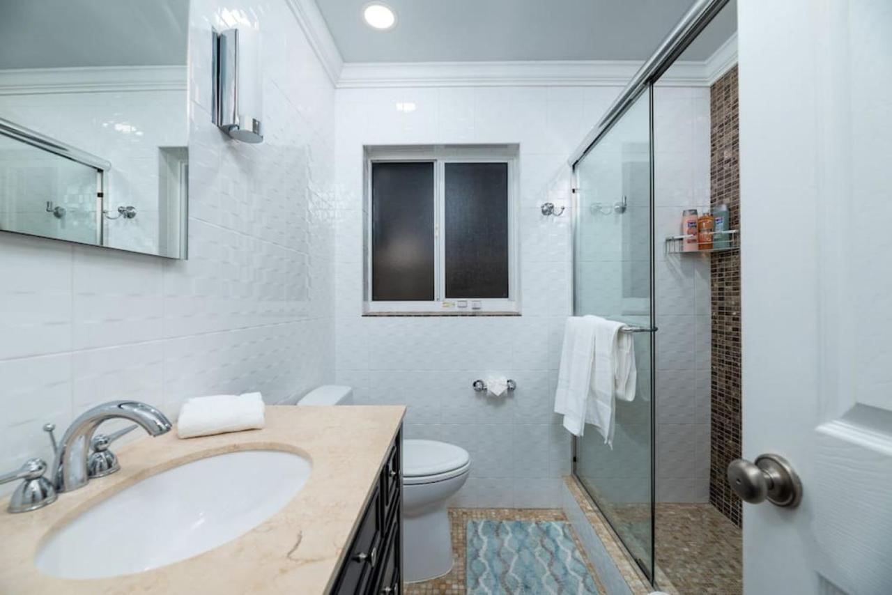 Luxurious Fort Lauderdale Pool Home Екстер'єр фото